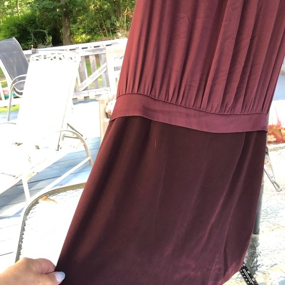 Diane Von Furstenberg DVF 12 burgundy sleeveless V-neck faux wrap semi sheer - Picture 9 of 16